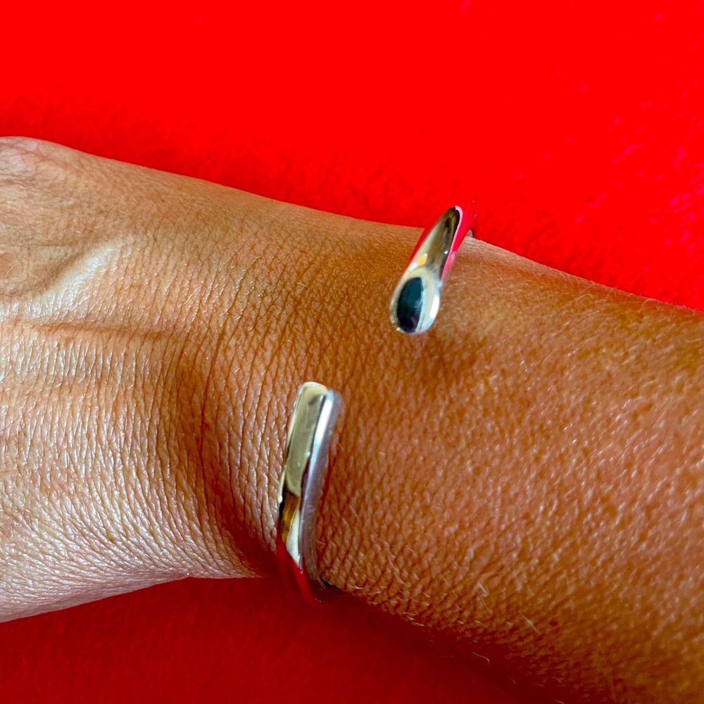 Sterling Silver Bangle